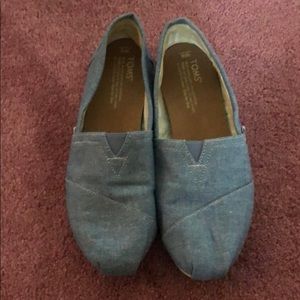 Light jean material Toms